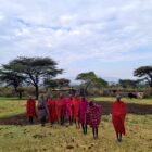 Tanz im Masai Dorf