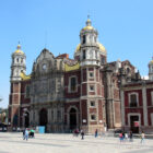Katholische Kirche am Plaza Mariana