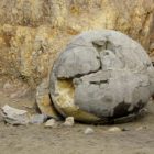Moreaki Boulders