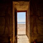 Sicht von Abu Simbel Tempel nach aussen