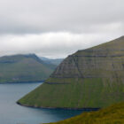 Aussicht von Klakkur zur Insel Kalsoy