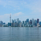 Sicht von Toronto Island auf die Skyline der Stadt